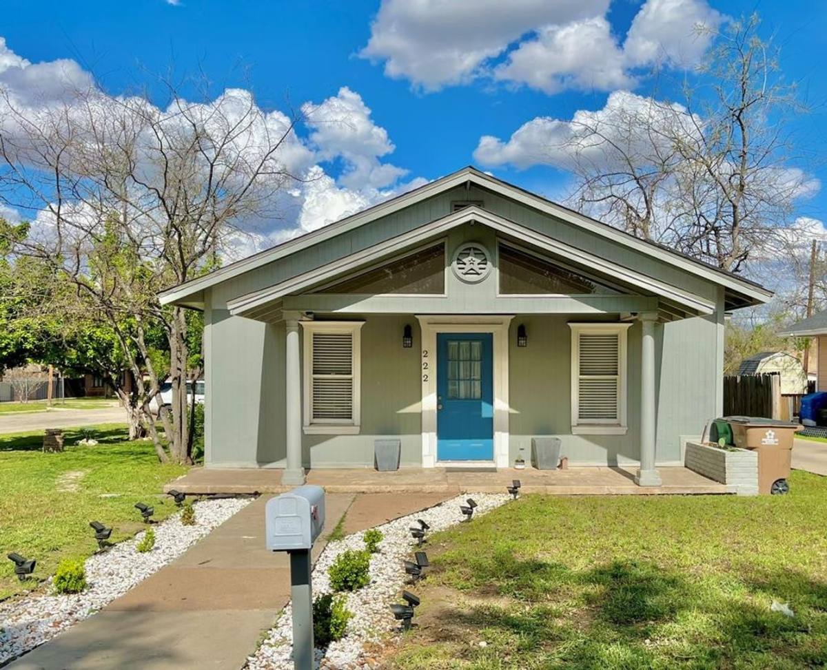 House for rent at 222 N Madison St, San Angelo, TX 76901