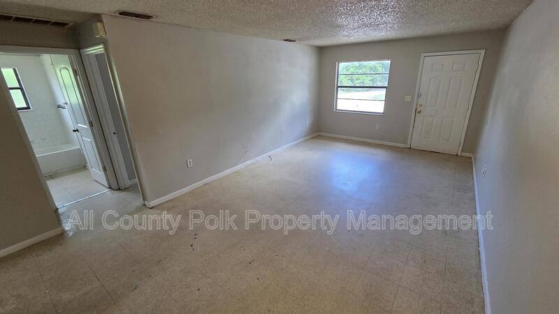 Apartment for rent at 2929 9 Iron Dr, Lakeland, FL 33801
