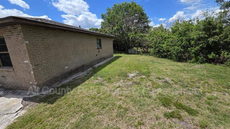 Apartment for rent at 2929 9 Iron Dr, Lakeland, FL 33801