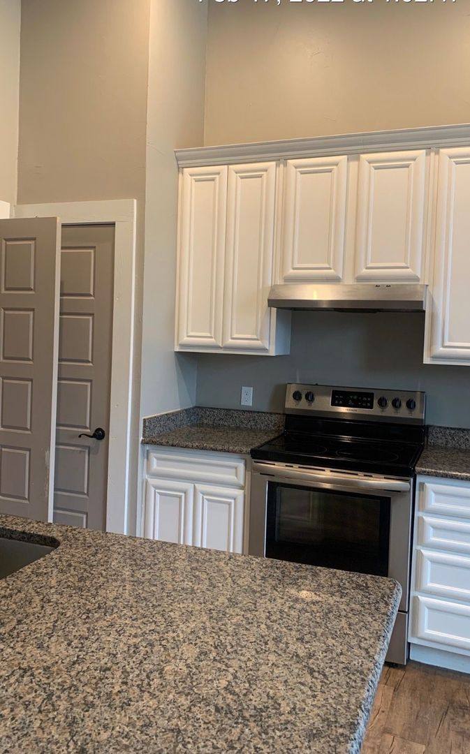 Apartment for rent at 617 E 13th St, Atoka, OK 74525