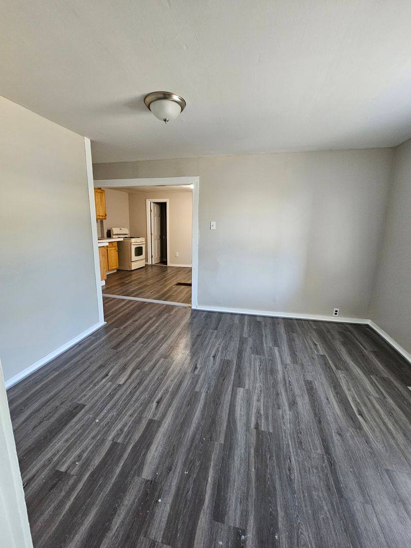 Apartment for rent at 61-715 Pine St, Nashua, NH 03060