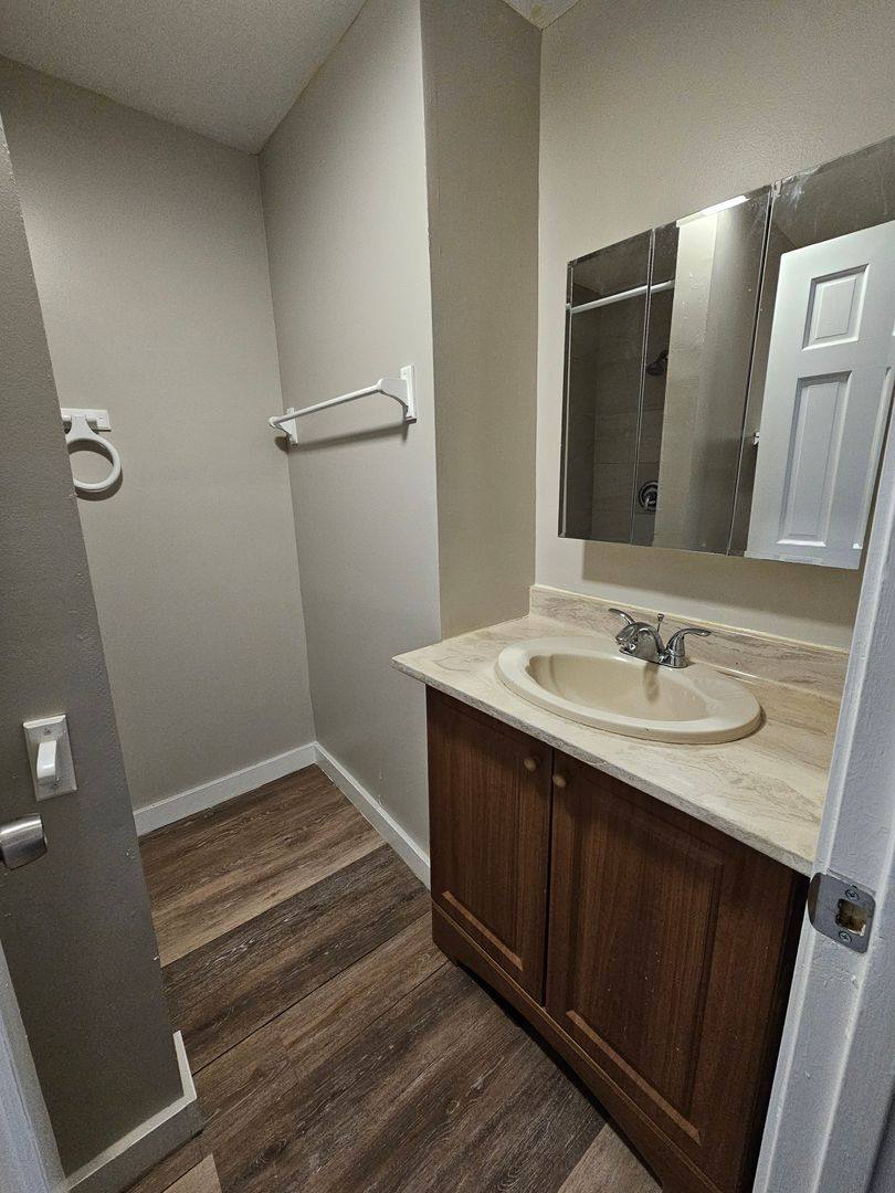 Apartment for rent at 61-715 Pine St, Nashua, NH 03060