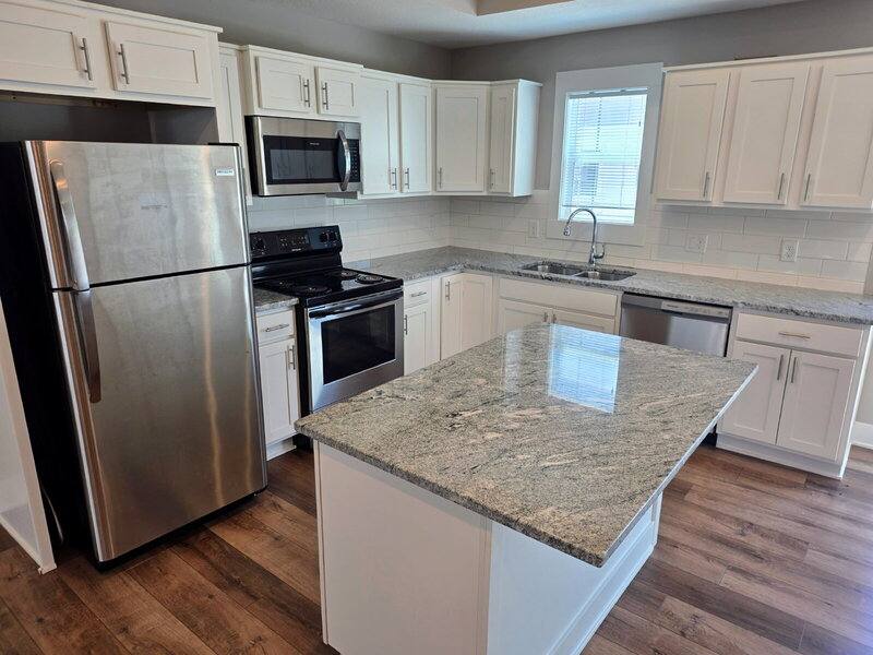 Townhouse for rent at 301 SE 11th St #706, Grimes, IA 50111