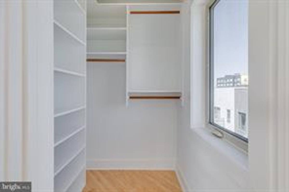 House for rent at 1106 N Hope St, Philadelphia, PA 19123