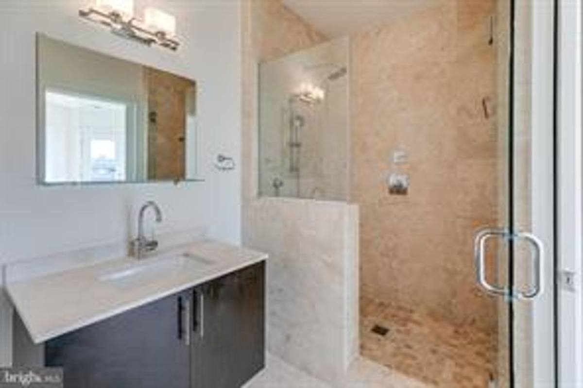 House for rent at 1106 N Hope St, Philadelphia, PA 19123