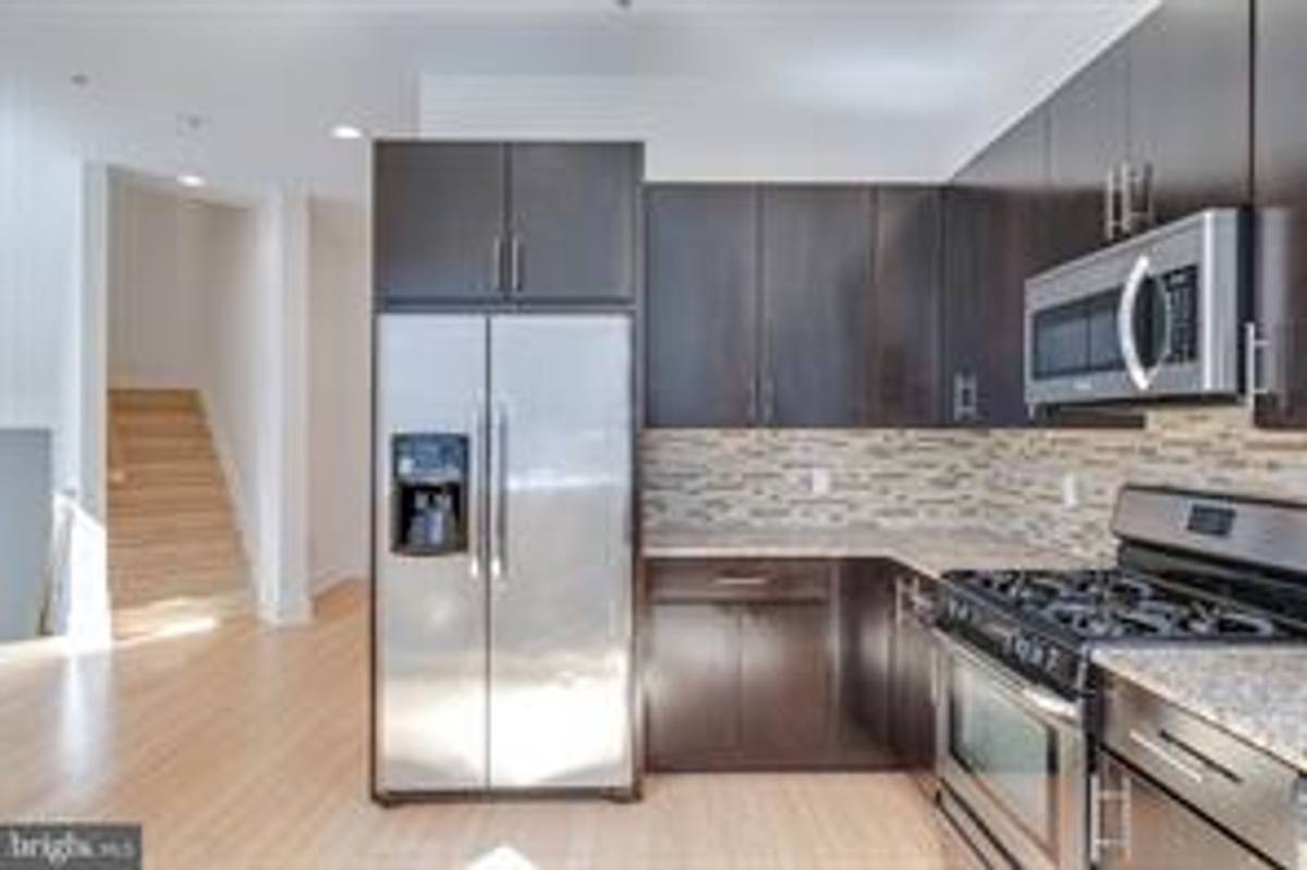 House for rent at 1106 N Hope St, Philadelphia, PA 19123