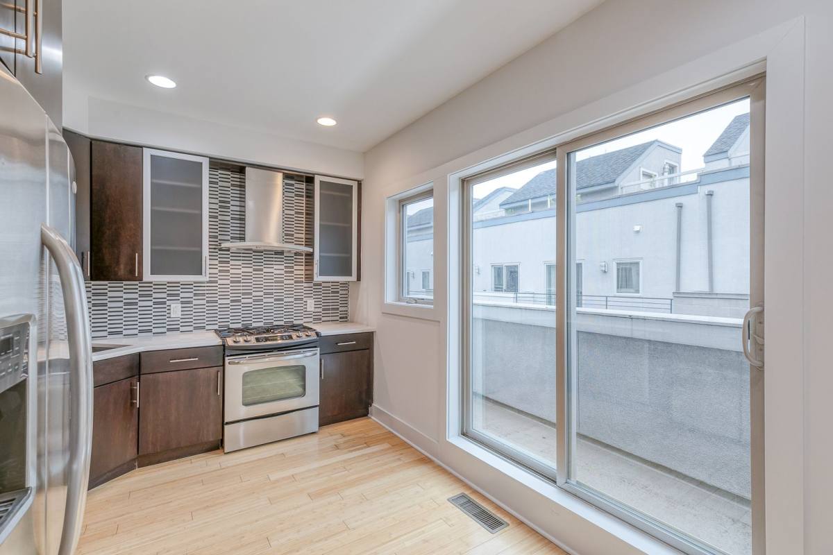 House for rent at 412 N Front St, Philadelphia, PA 19123