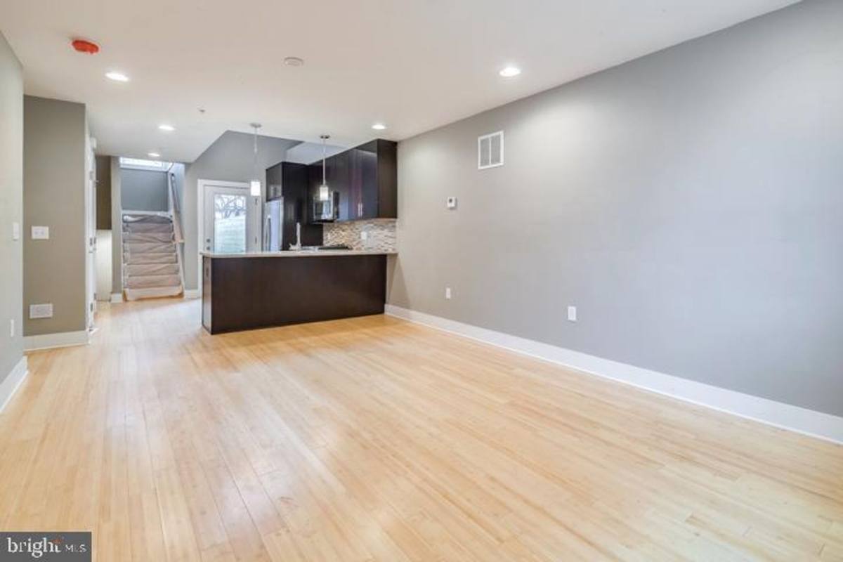 House for rent at 133 E Allen St, Philadelphia, PA 19125