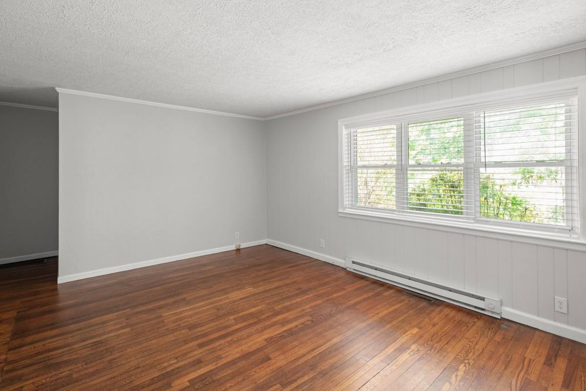 Apartment for rent at 136 Louisiana Ave, Asheville, NC 28806