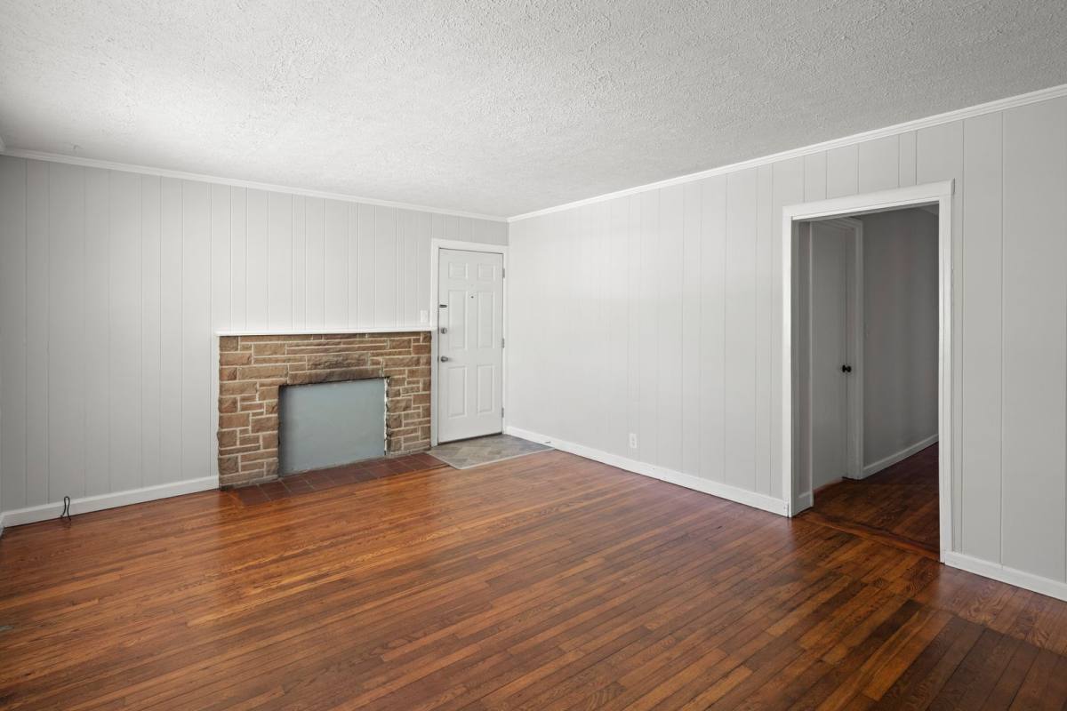 Apartment for rent at 136 Louisiana Ave, Asheville, NC 28806