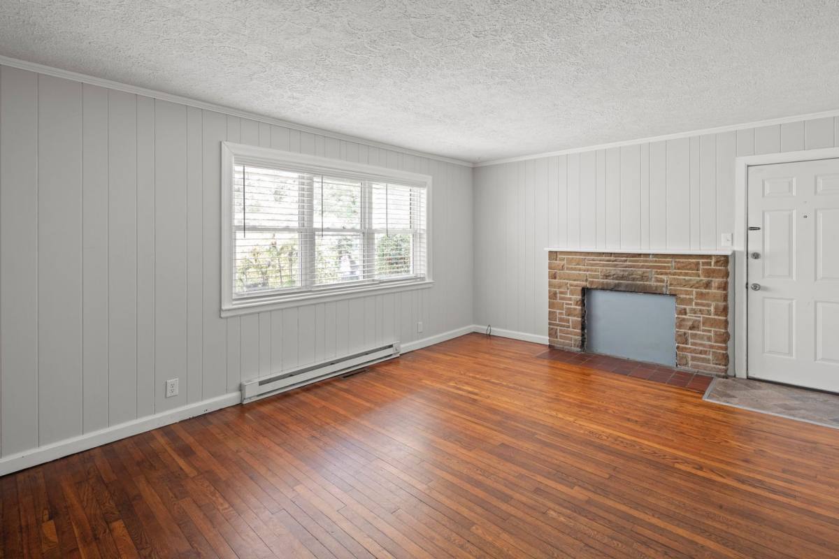 Apartment for rent at 136 Louisiana Ave, Asheville, NC 28806