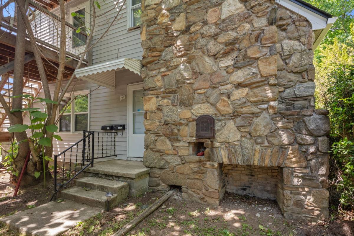 Apartment for rent at 136 Louisiana Ave, Asheville, NC 28806