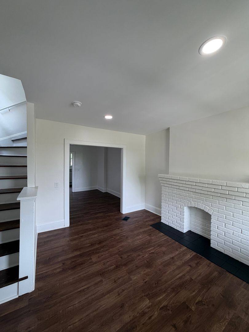 Apartment for rent at 726 Frebis Ave, Columbus, OH 43206