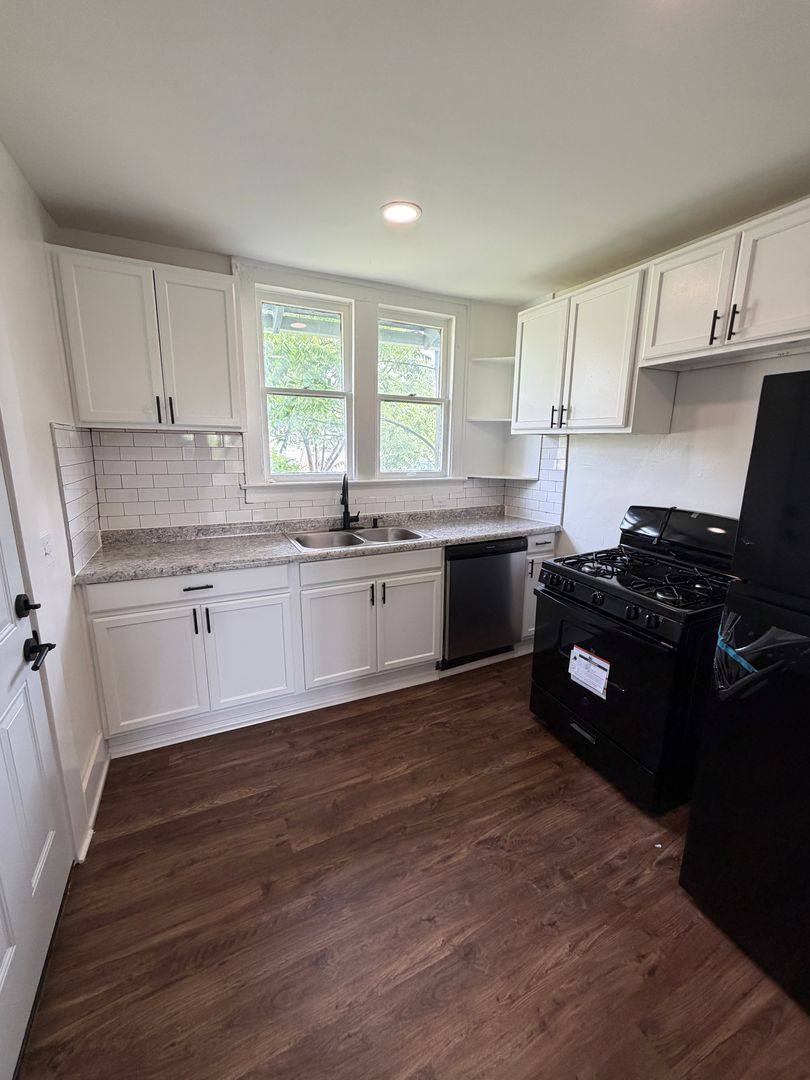 Apartment for rent at 726 Frebis Ave, Columbus, OH 43206