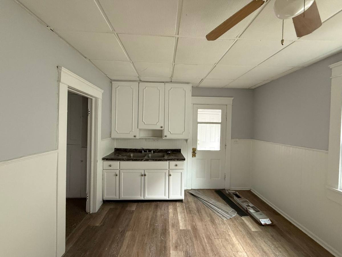 House for rent at 3819 E 54 St, Cleveland, OH 44105