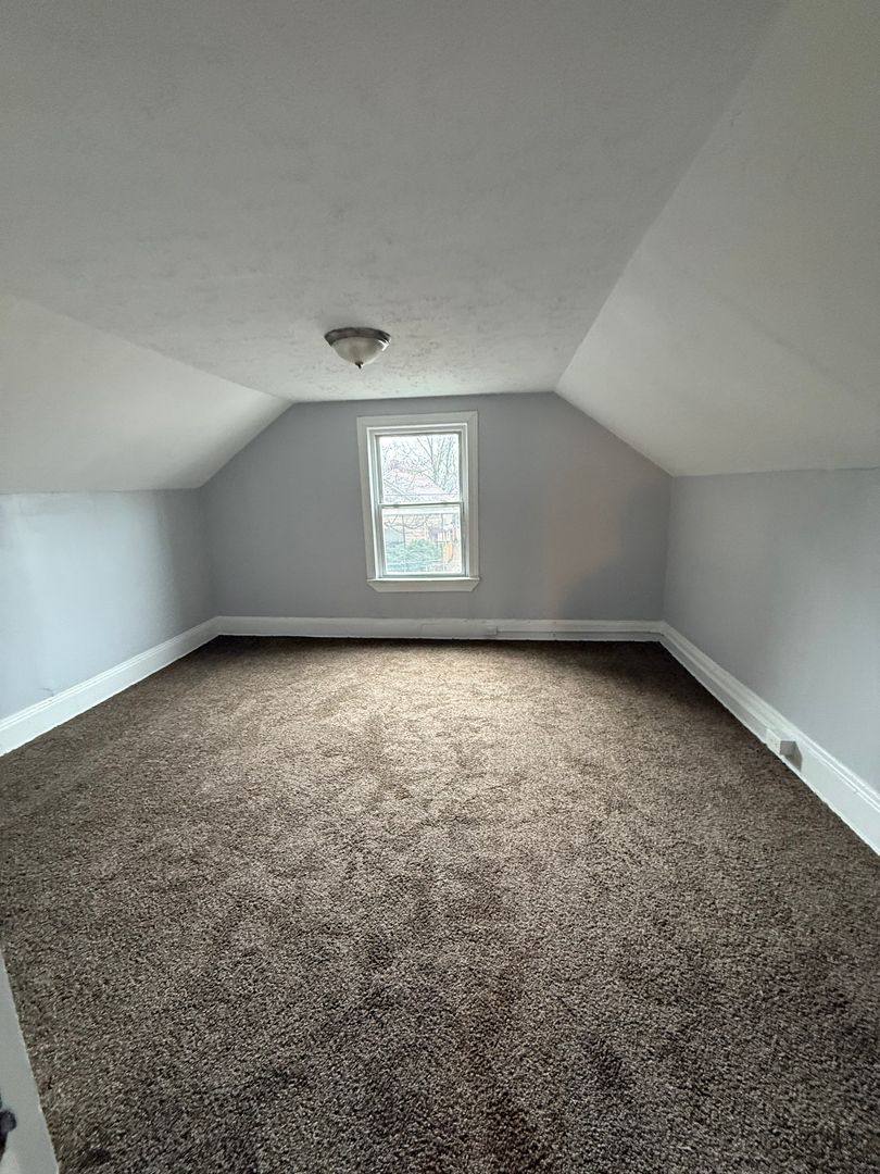 House for rent at 3819 E 54 St, Cleveland, OH 44105