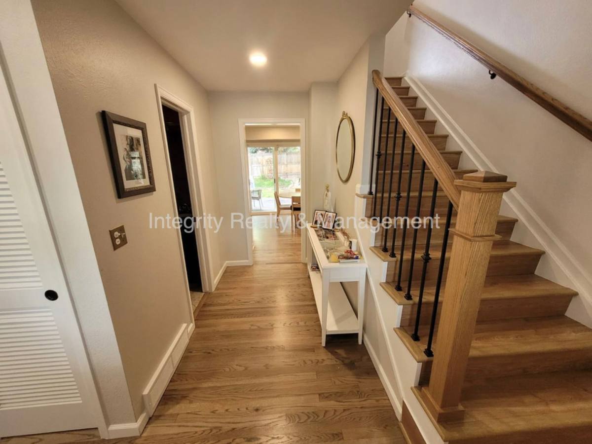 House for rent at 10074 E Lake Dr, Englewood, CO 80111