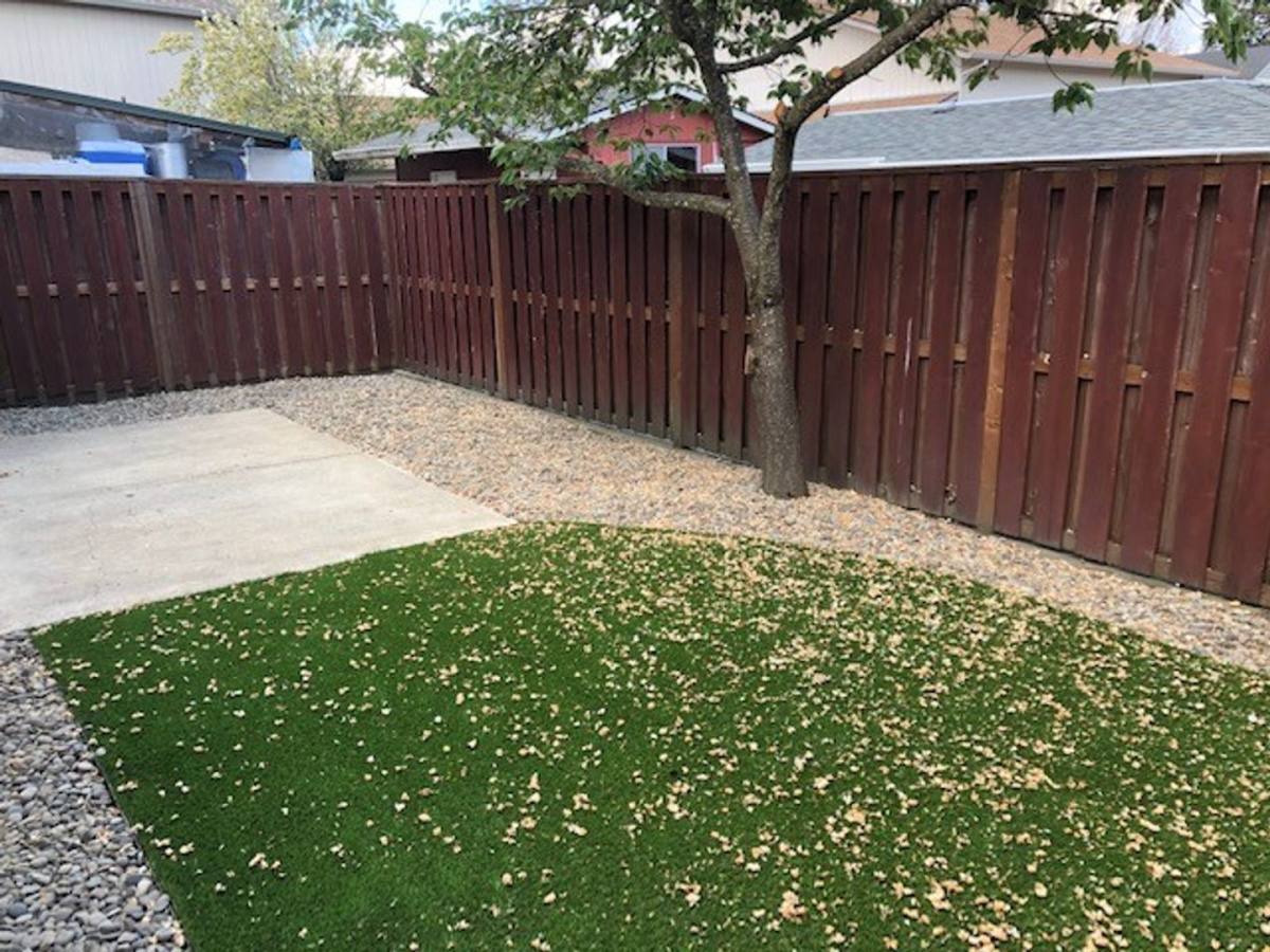 Townhouse for rent at 136 SW Sharon Jane Place, McMinnville, OR 97128