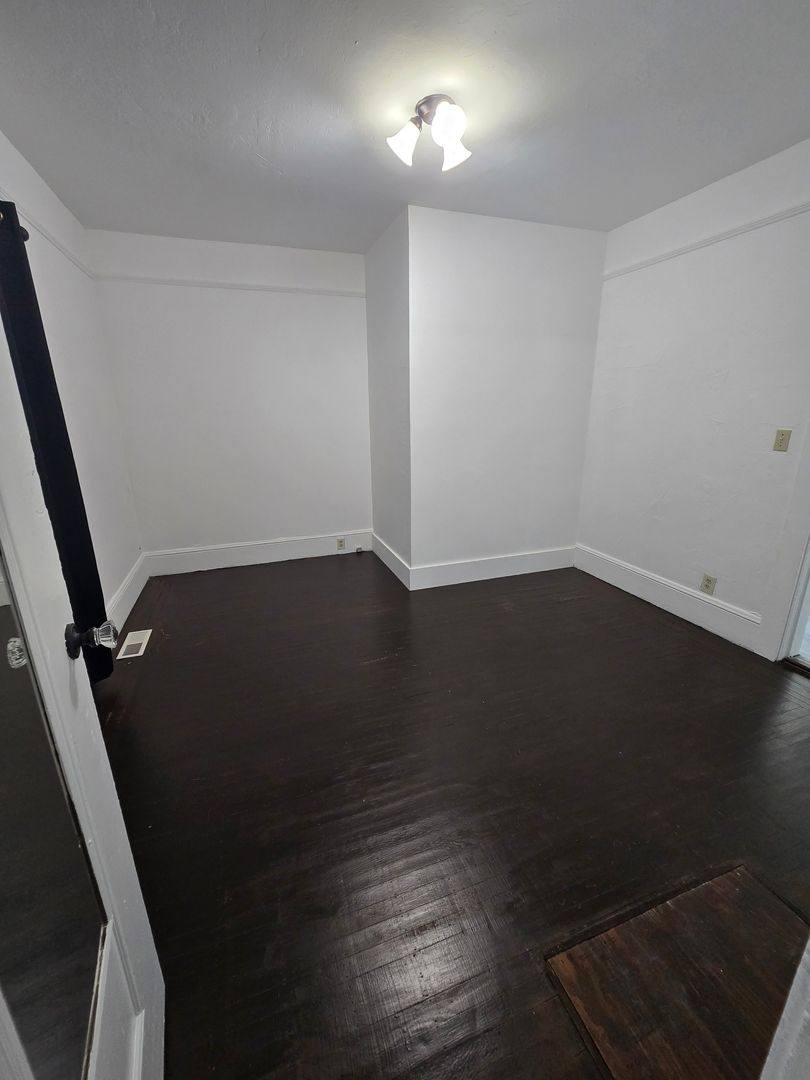 House for rent at 36 15th St, Richmond, CA 94801