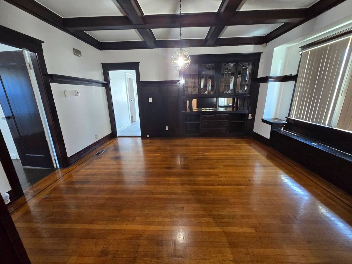 House for rent at 36 15th St, Richmond, CA 94801