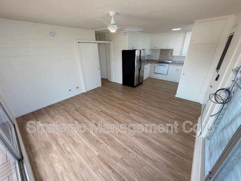 Apartment for rent at 838 Lukepane Ave #404, Honolulu, HI 96816