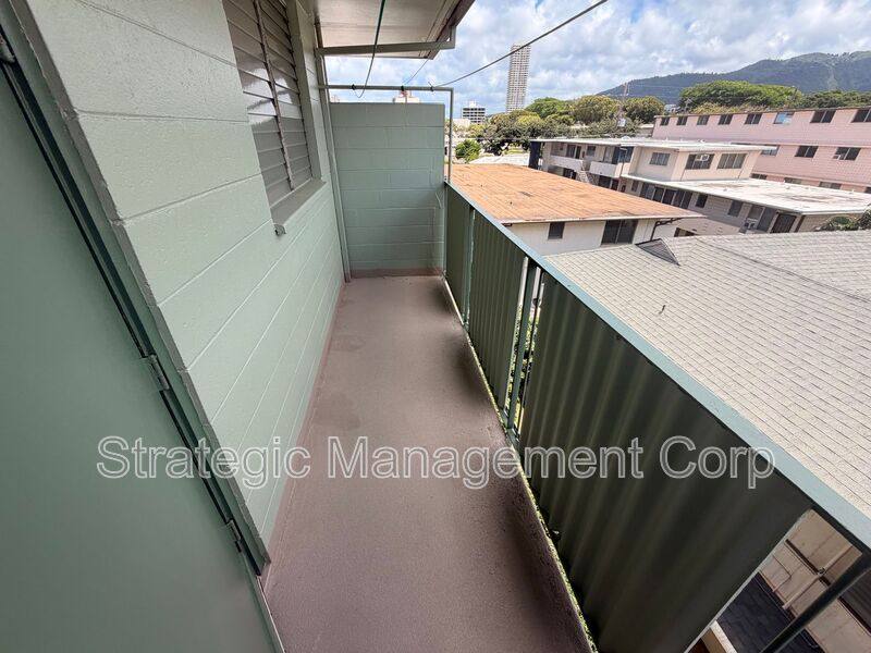 Apartment for rent at 838 Lukepane Ave #404, Honolulu, HI 96816