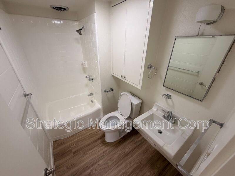 Apartment for rent at 838 Lukepane Ave #404, Honolulu, HI 96816