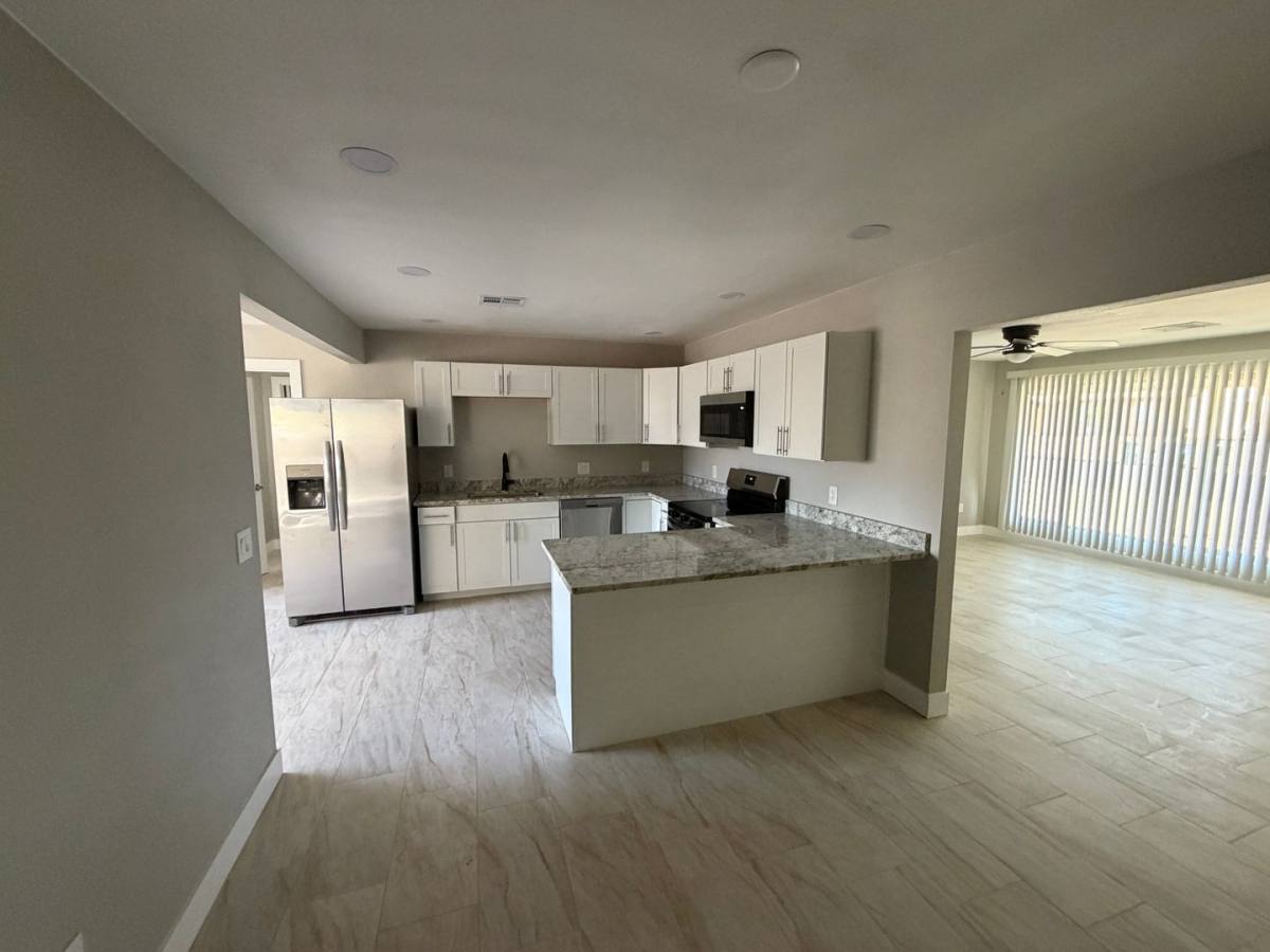 House for rent at 2501 W Sweetwater Ave, Phoenix, AZ 85029
