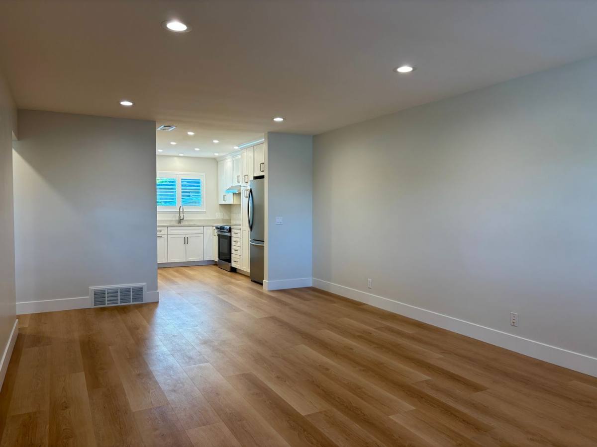 Apartment for rent at 845 Lighthouse, Pacific Grove, CA 93950