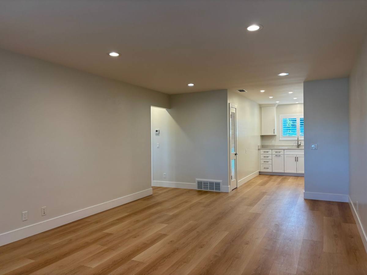 Apartment for rent at 845 Lighthouse, Pacific Grove, CA 93950