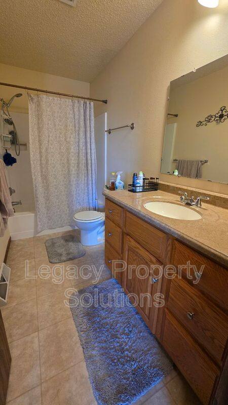 House for rent at 1304 E Ingals Ave, Bismarck, ND 58504