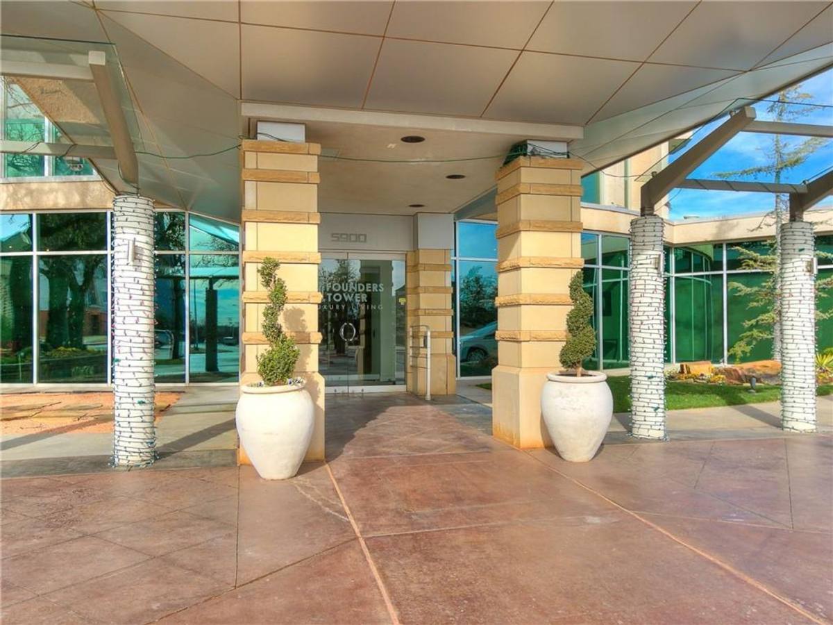 Condo for rent at 5900 Mosteller Dr, Oklahoma City, OK 73112