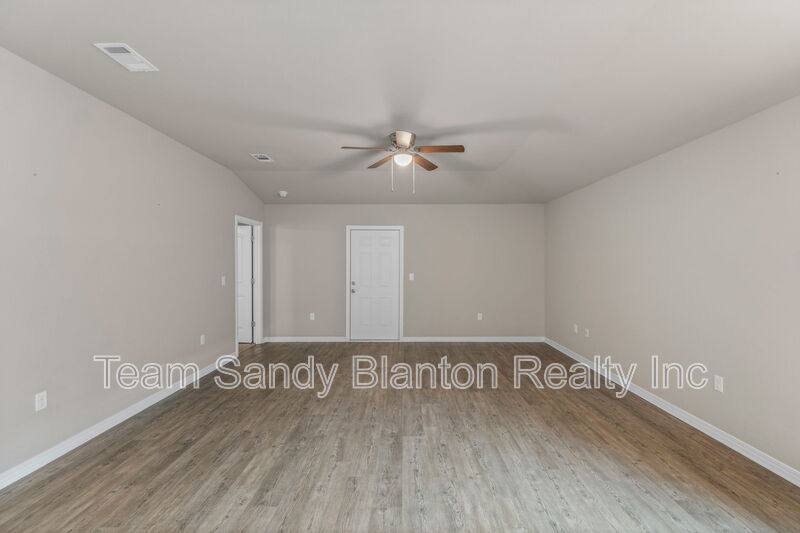 House for rent at 3210 Electra Dr, Milton, FL 32583
