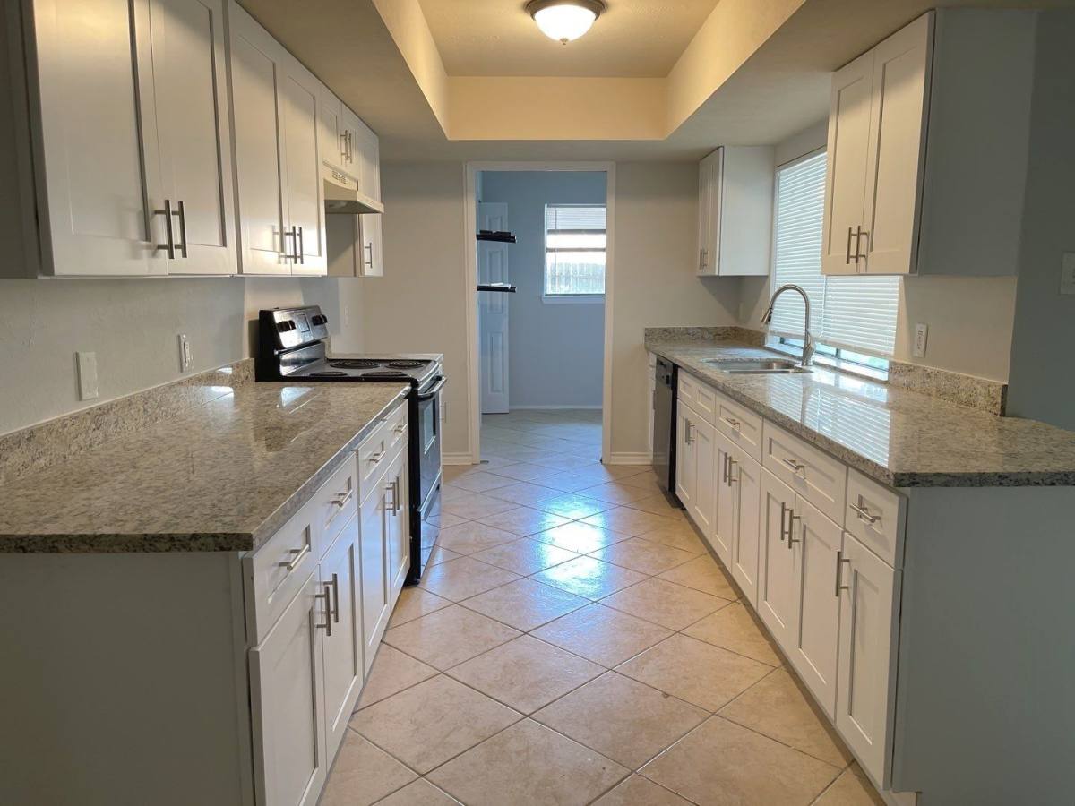 House for rent at 3906 Postwood Dr, Spring, TX 77388
