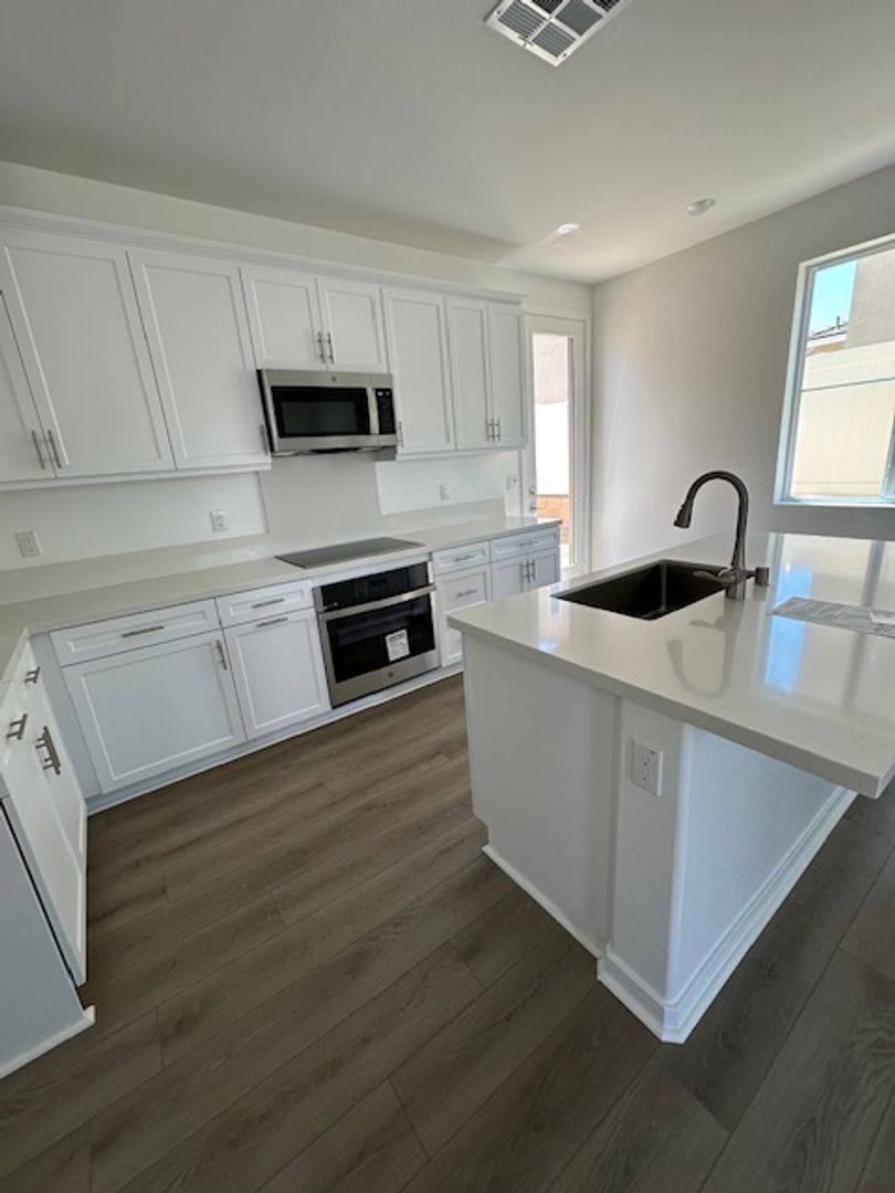 House for rent at 31649 Cobalite Dr, Winchester, CA 92596