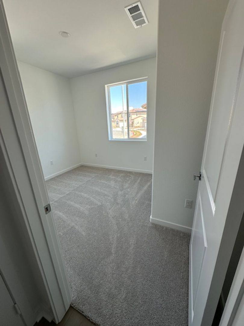 House for rent at 31649 Cobalite Dr, Winchester, CA 92596