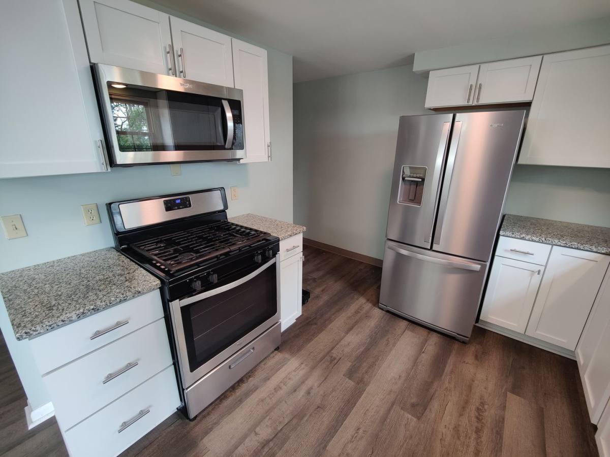 Townhouse for rent at 1704 Anna Ave, West Mifflin, PA 15122