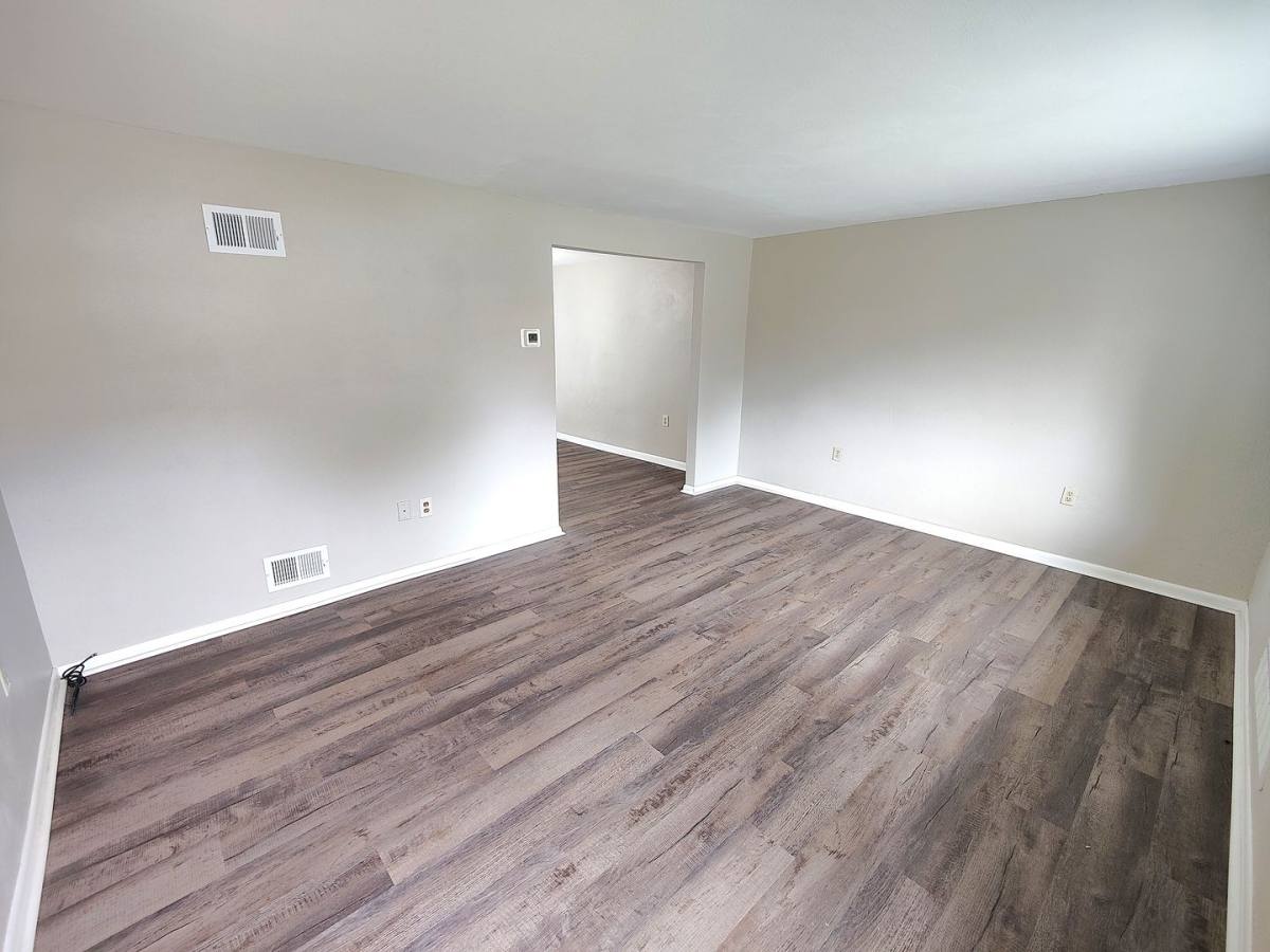 Townhouse for rent at 1704 Anna Ave, West Mifflin, PA 15122