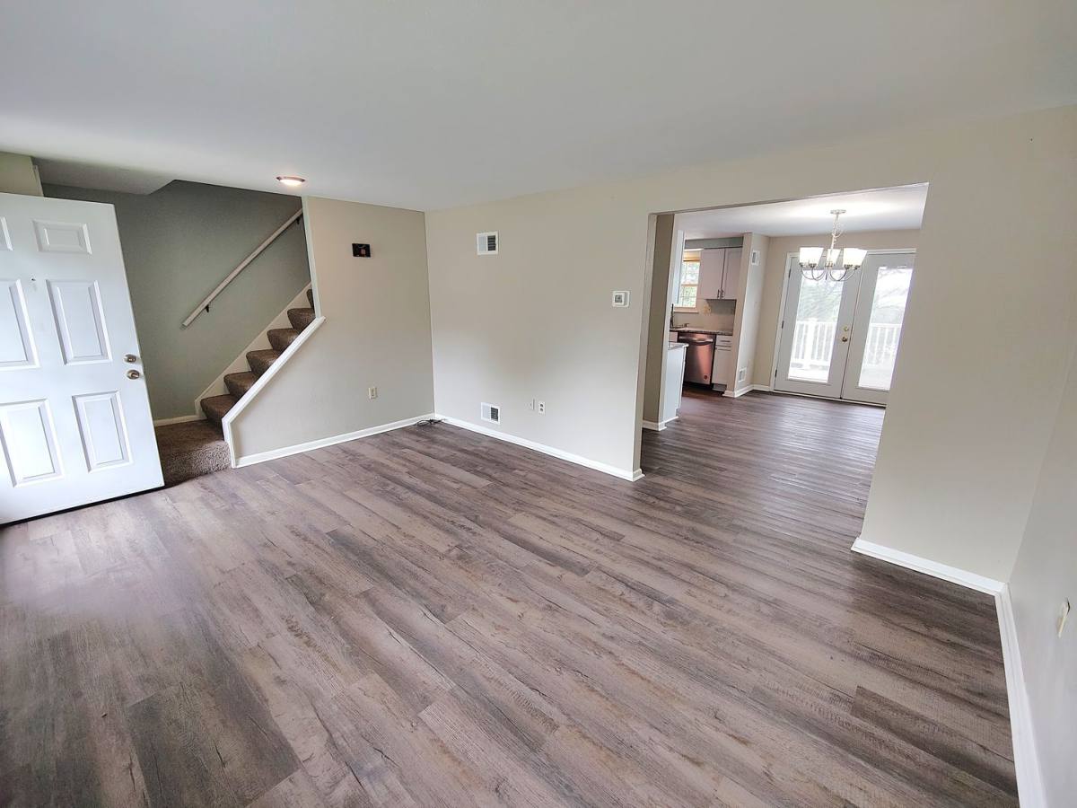 Townhouse for rent at 1704 Anna Ave, West Mifflin, PA 15122