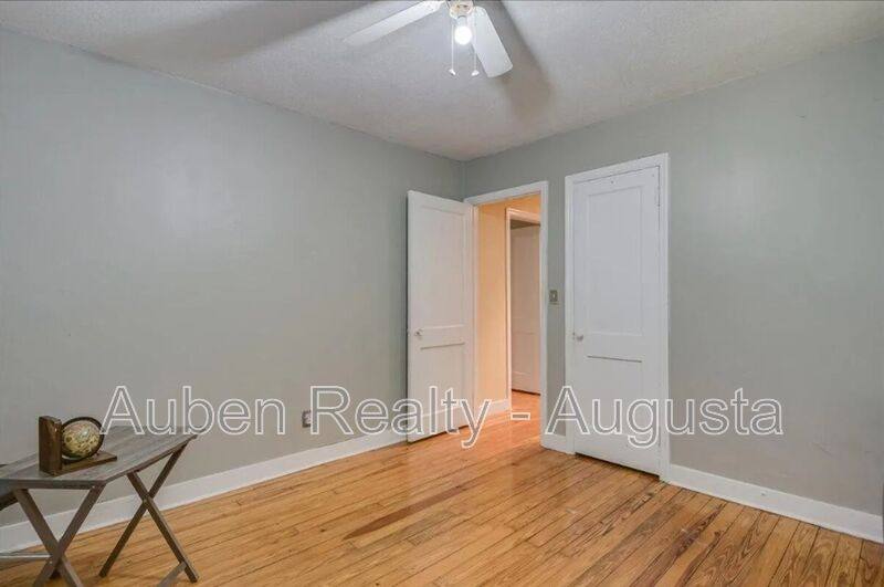 House for rent at 1842 Crossland Ave, North Augusta, SC 29841