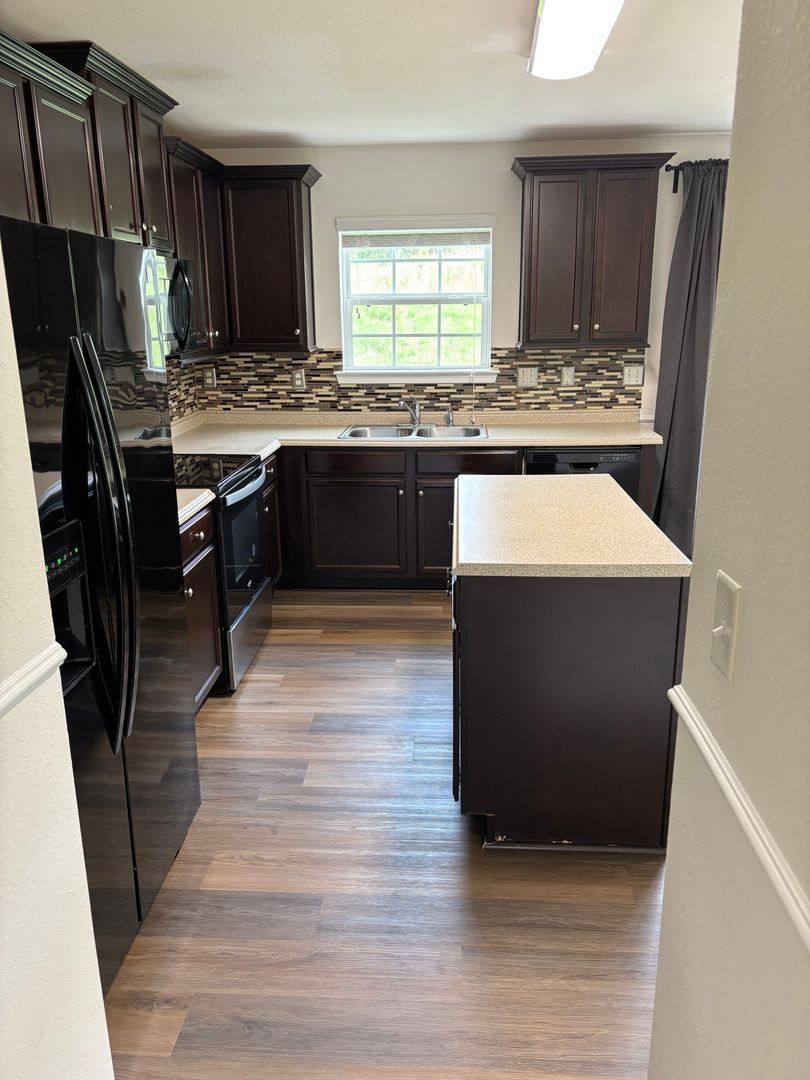 House for rent at 2703 Golden Rose Lane, Charlotte, NC 28216