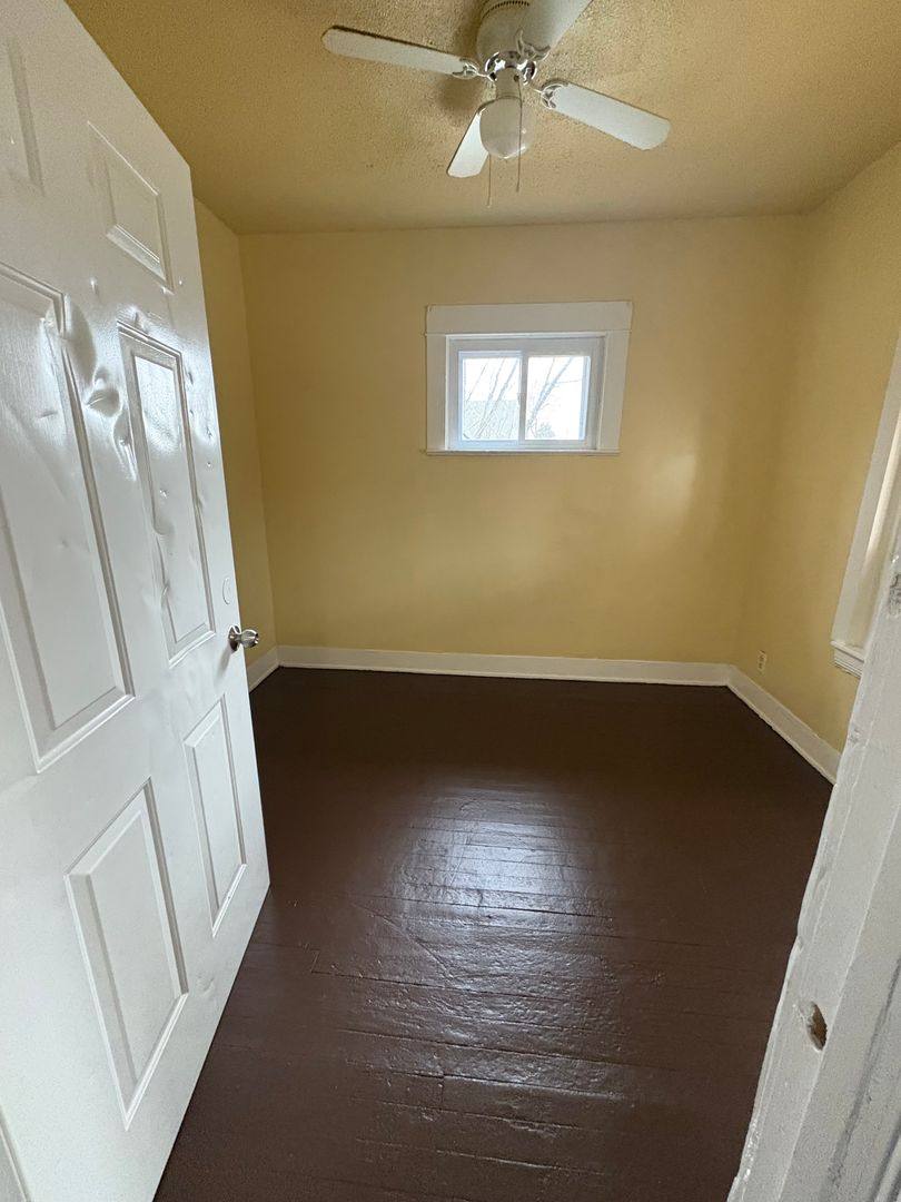 Apartment for rent at 3026 E 123rd St, Cleveland, OH 44120