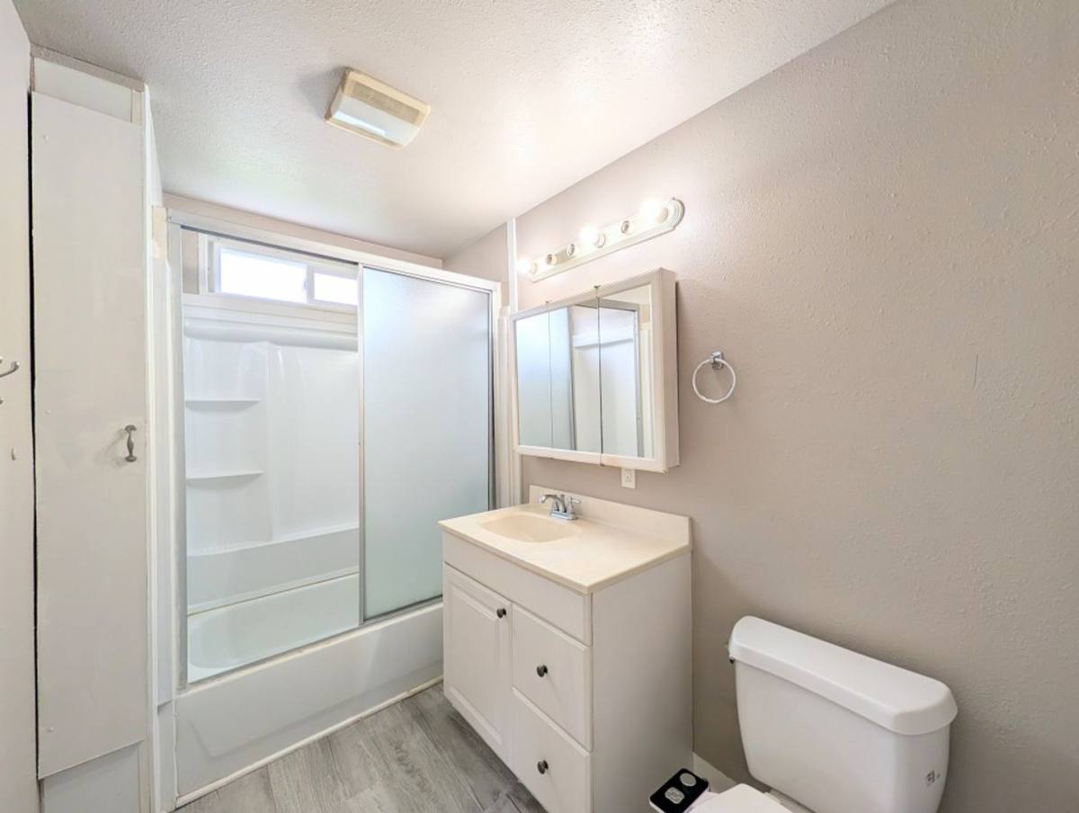 Apartment for rent at 1020 Wall St, Everett, WA 98201