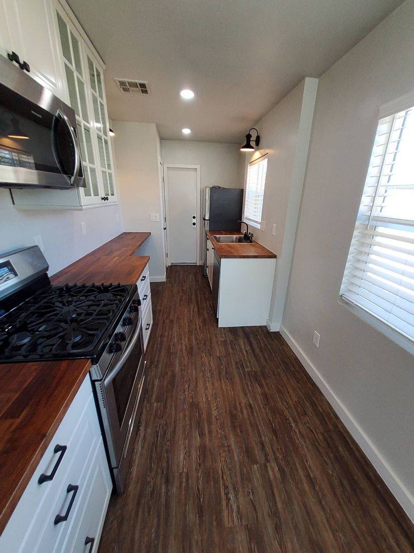 Apartment for rent at 4248 N 12th St, Phoenix, AZ 85014