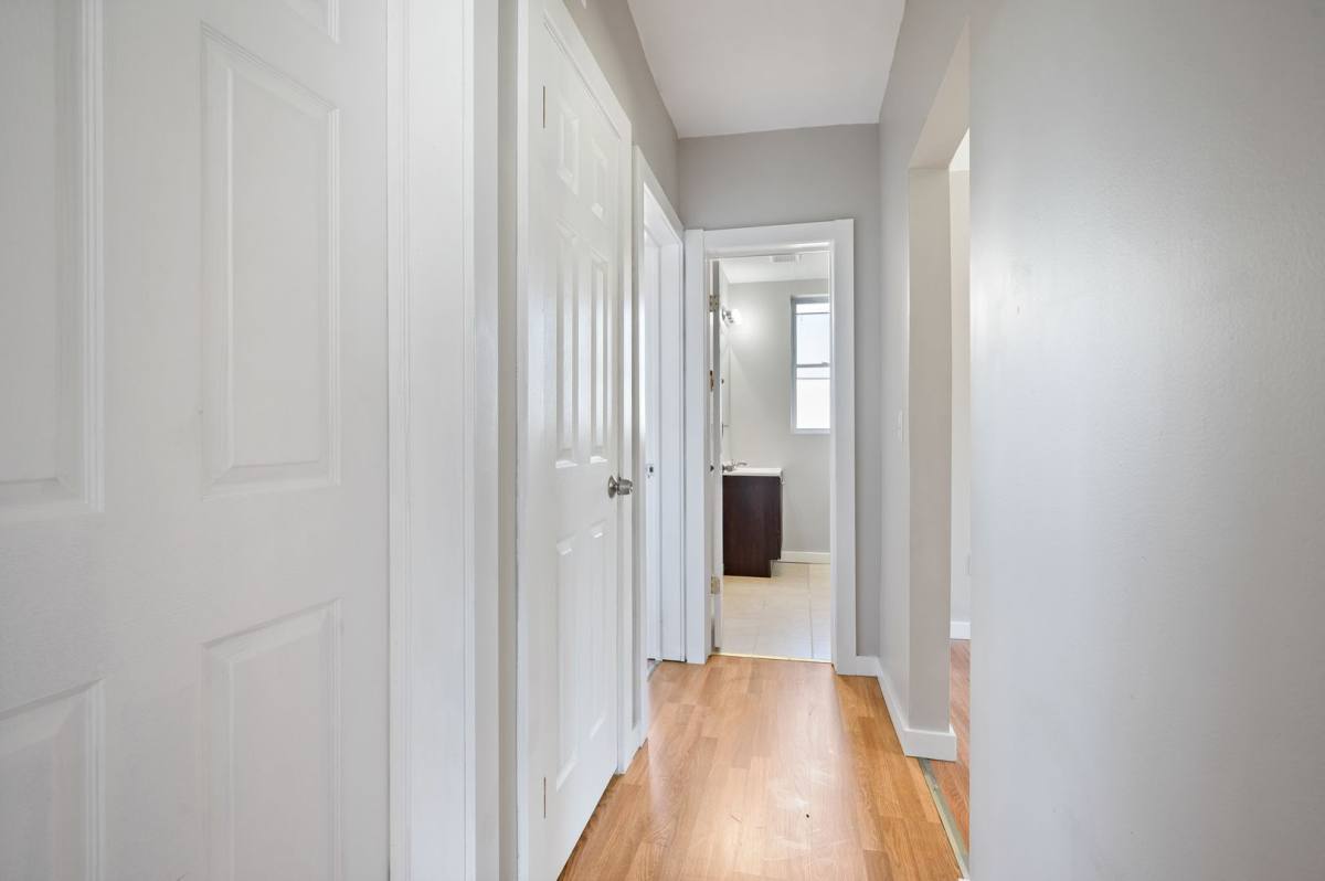 Townhouse for rent at 3201-3203 Camp St, Pittsburgh, PA 15219