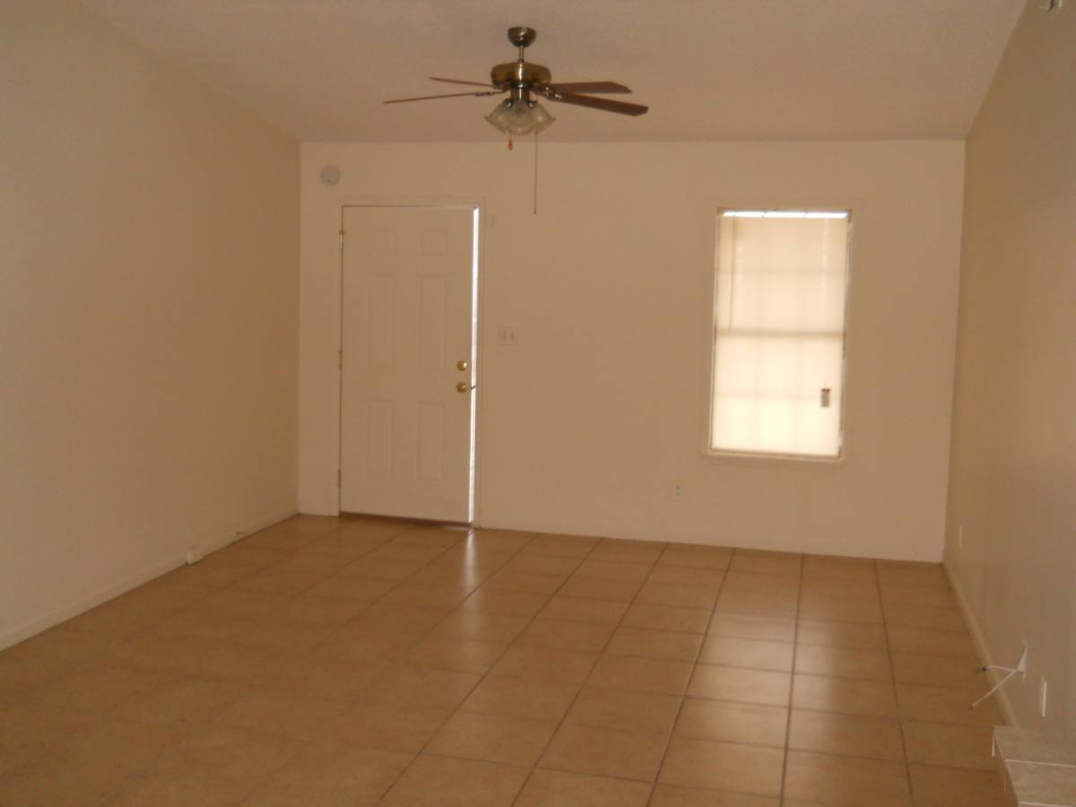 Apartment for rent at 3846 Manor Court, Valdosta, GA 31605