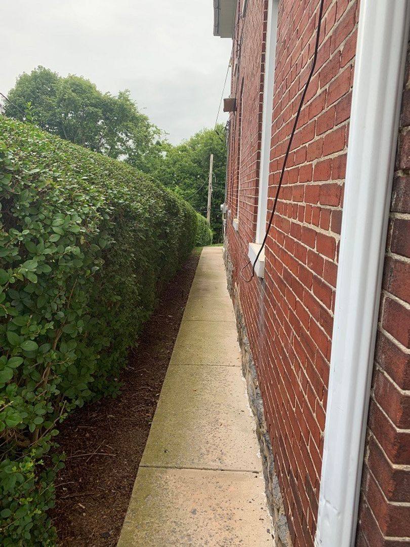 Apartment for rent at 260-262 Hager St, Hagerstown, MD 21740