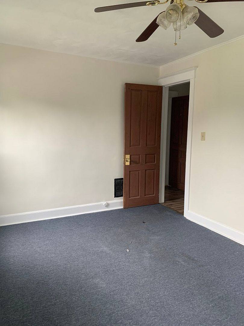 Apartment for rent at 260-262 Hager St, Hagerstown, MD 21740