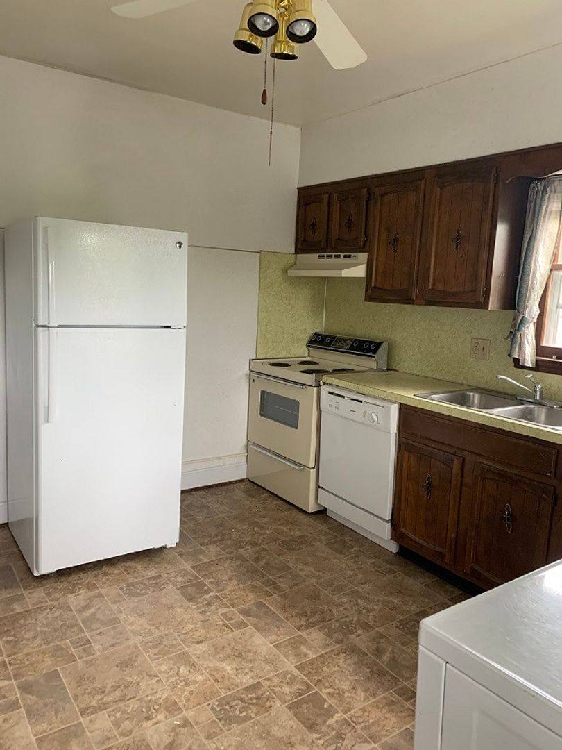Apartment for rent at 260-262 Hager St, Hagerstown, MD 21740