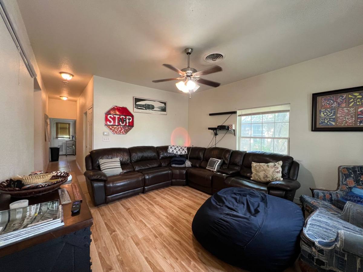 House for rent at 547 Crow St, Stephenville, TX 76401